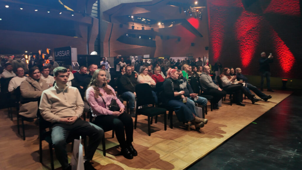 Targi Ślubne Toruń 2026 – Scena, kulisy i nasze podejście do pracy foto-wideo